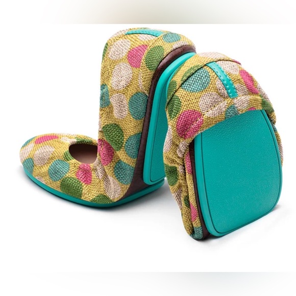Tieks New never worn ECHO PARK size 9 comes in signature blue box - Picture 1 of 7